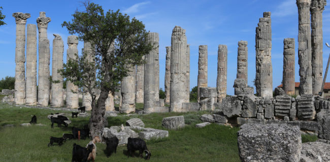 The Zeus temple of Olba/Diokaisareia, later transformed into a church | © Philipp Pilhofer 